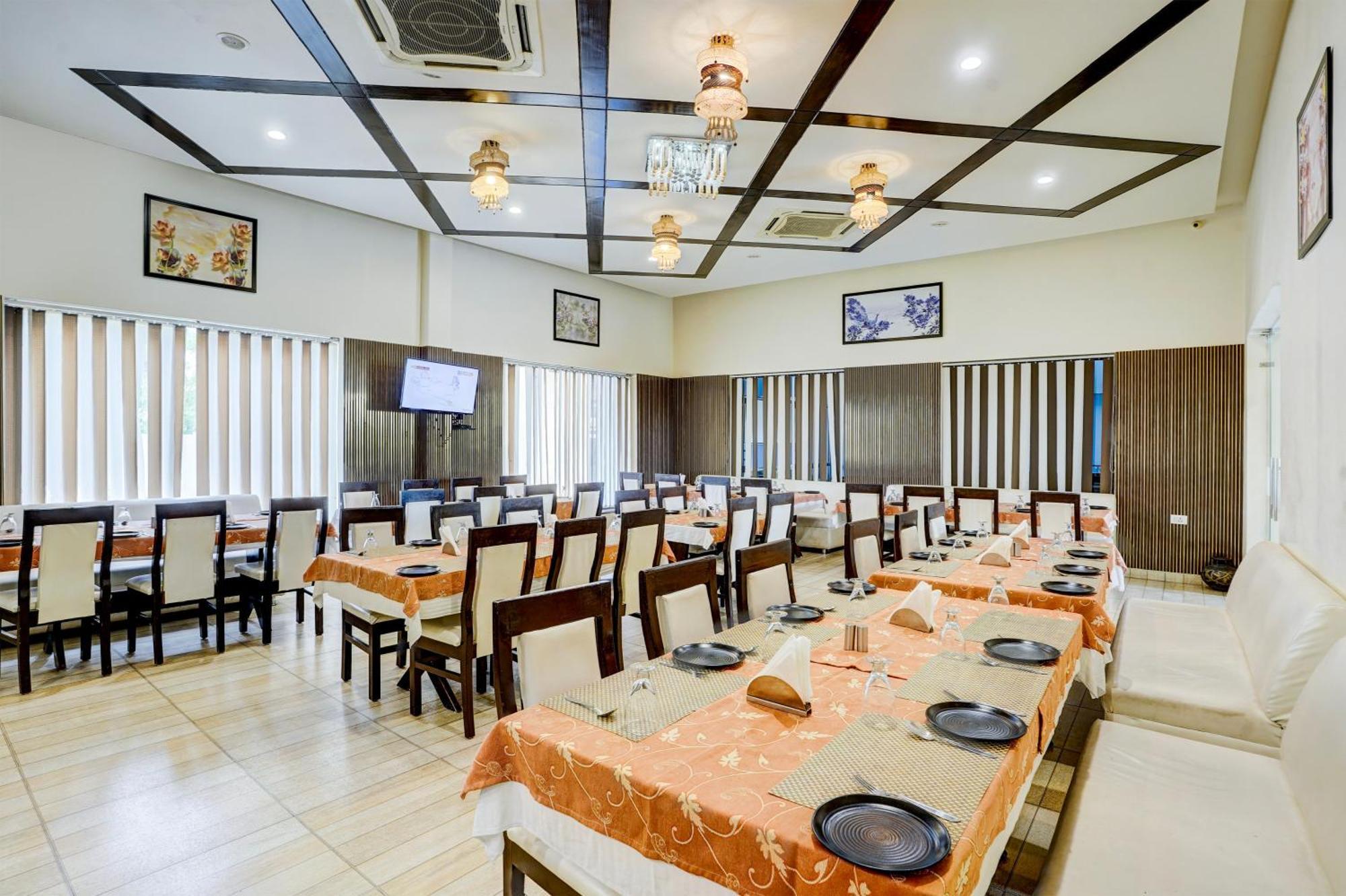 Hotel Amrit Manthan Chittorgarh Exterior photo